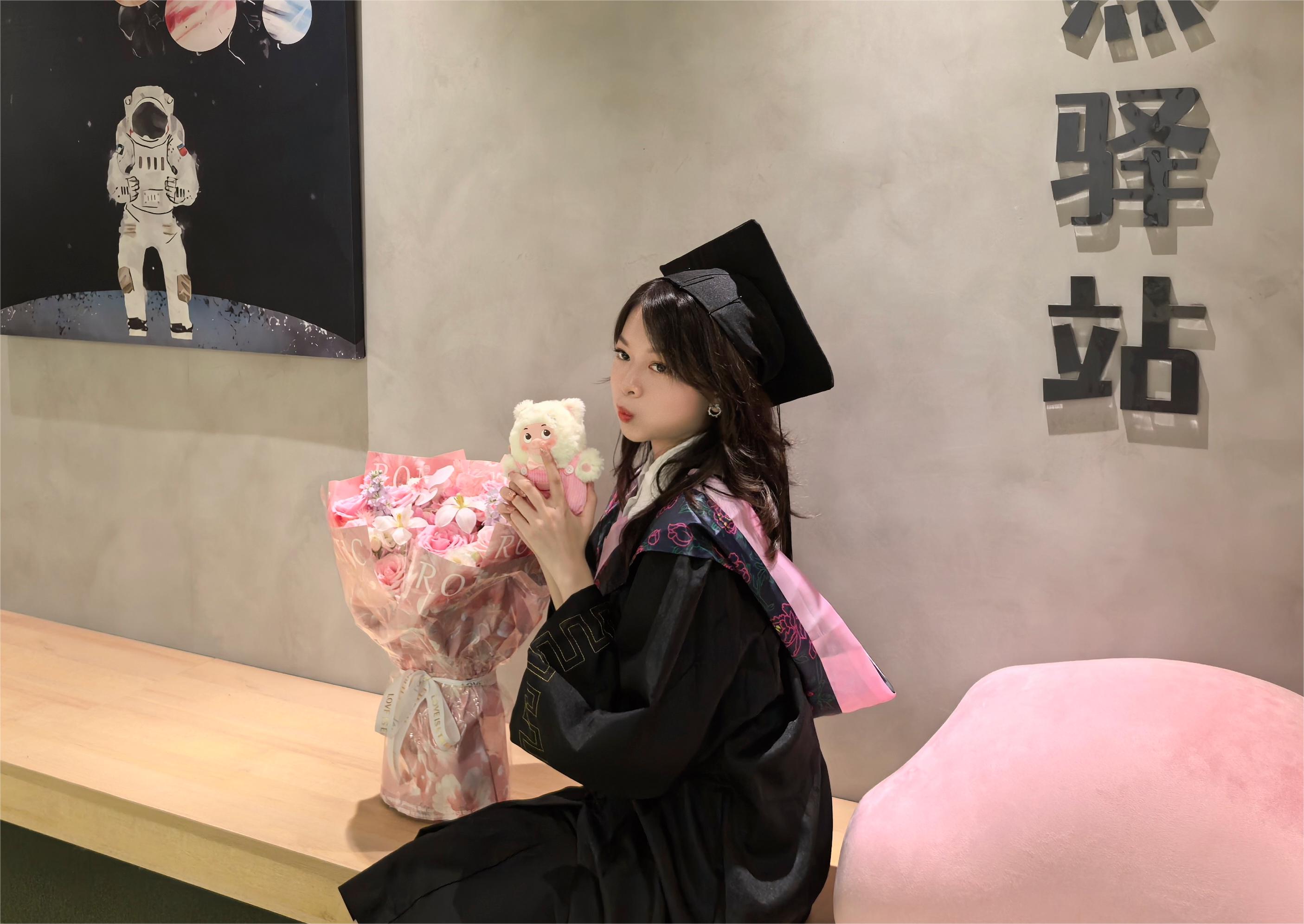 优秀党员朱炜蓥2 (2).jpg